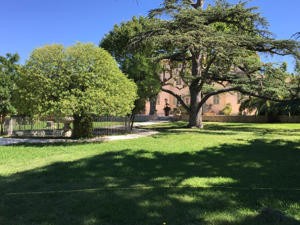 La Bastide des Anglades Villa Hyères Exterior foto